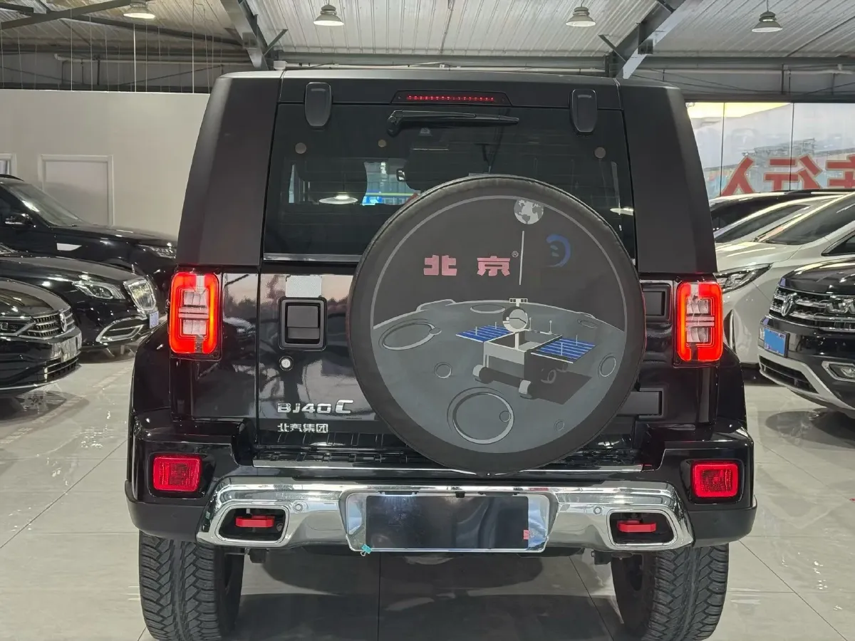 2023 Beijing BJ40 2.0T 224HP L4 8AT,autocango,china used car exporter,china ev exporter,chinese used car exporter,chinese used ev exporter