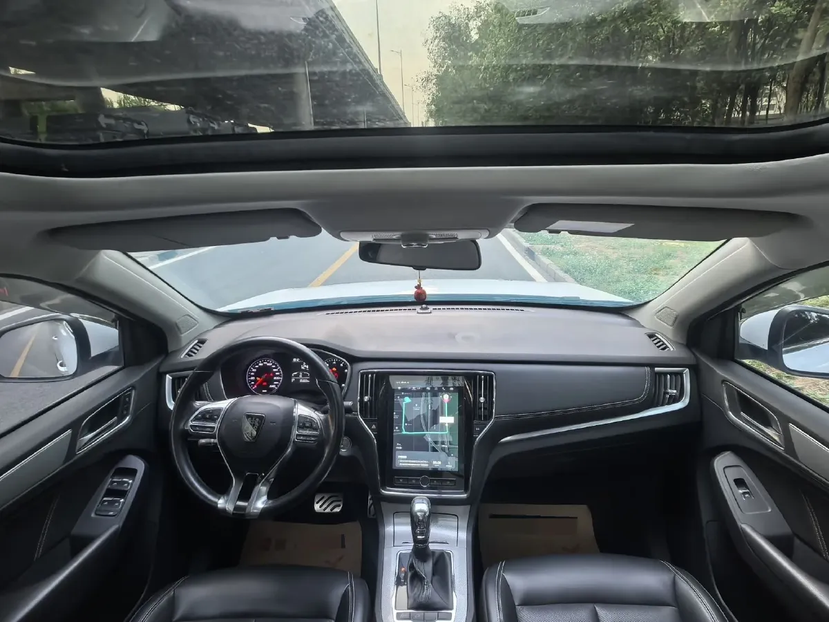 2016 Roewe RX5 1.5T 169HP L4 7DCT,autocango,china used car exporter,china ev exporter,chinese used car exporter,chinese used ev exporter