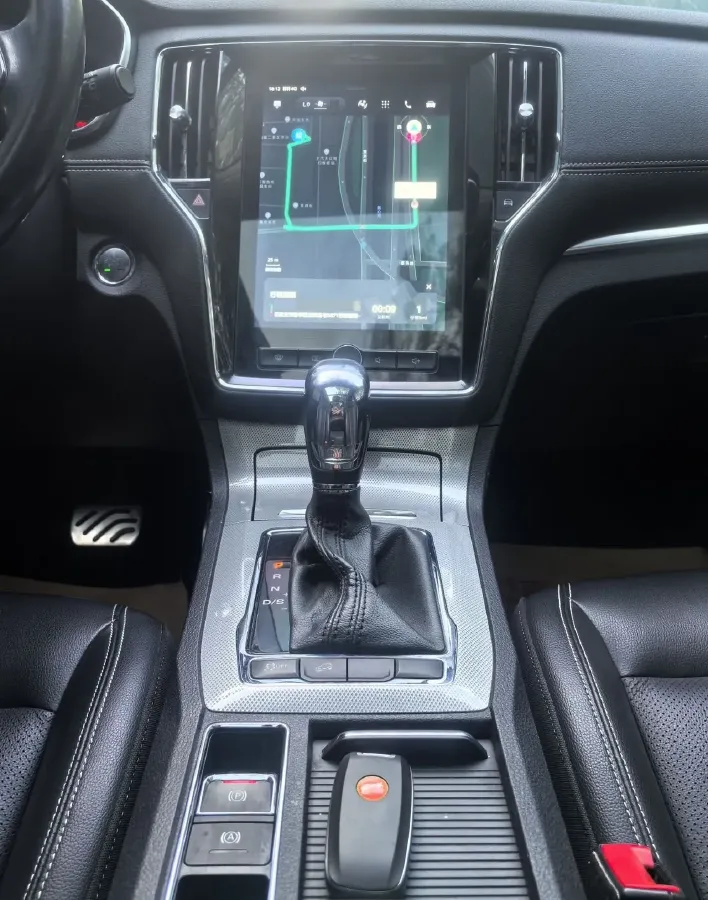 2016 Roewe RX5 1.5T 169HP L4 7DCT,autocango,china used car exporter,china ev exporter,chinese used car exporter,chinese used ev exporter