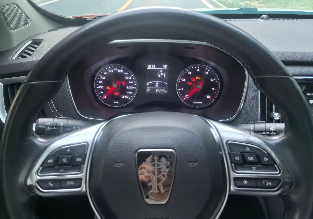 2016 Roewe RX5 1.5T 169HP L4 7DCT,autocango,china used car exporter,china ev exporter,chinese used car exporter,chinese used ev exporter