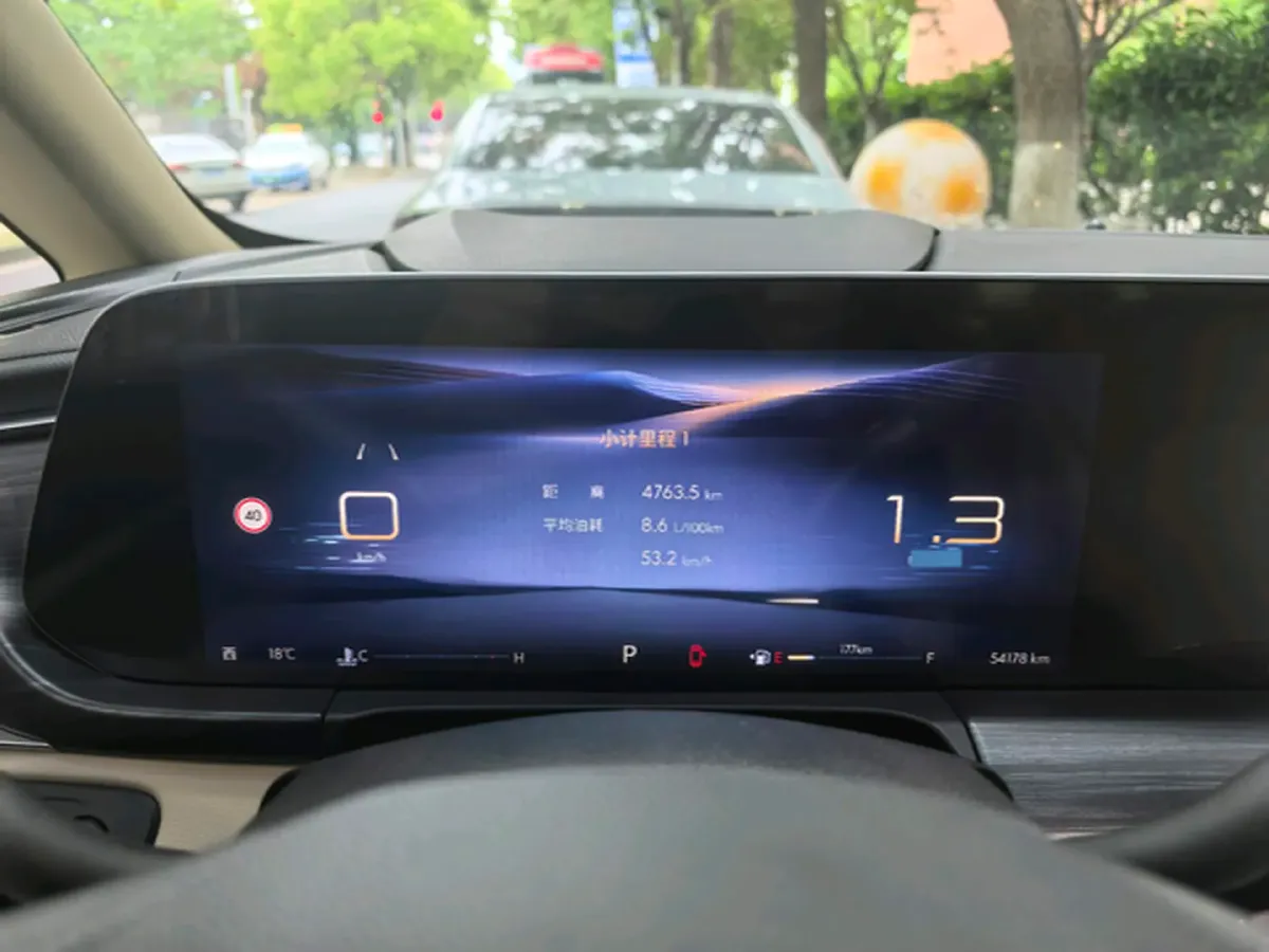 2023 Buick GL8 2.0T 237HP L4 9AT,autocango,china used car exporter,china ev exporter,chinese used car exporter,chinese used ev exporter