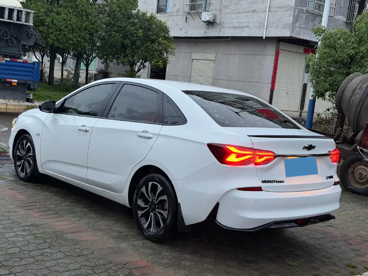 2020 Chevrolet Monza 1.3T 163HP L3 6AT,autocango,china used car exporter,china ev exporter,chinese used car exporter,chinese used ev exporter