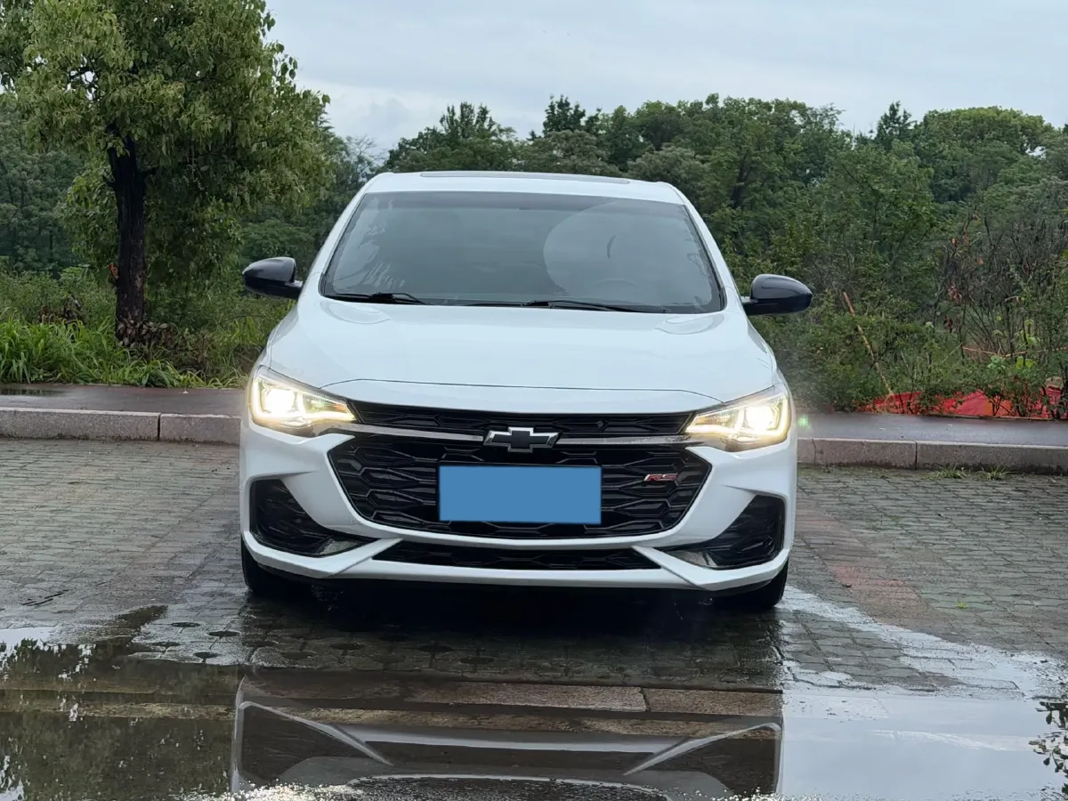 2020 Chevrolet Monza 1.3T 163HP L3 6AT,autocango,china used car exporter,china ev exporter,chinese used car exporter,chinese used ev exporter
