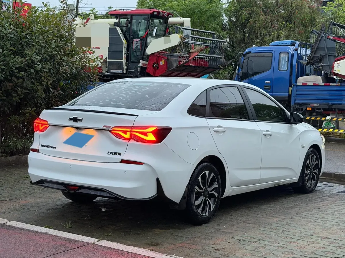 2020 Chevrolet Monza 1.3T 163HP L3 6AT,autocango,china used car exporter,china ev exporter,chinese used car exporter,chinese used ev exporter