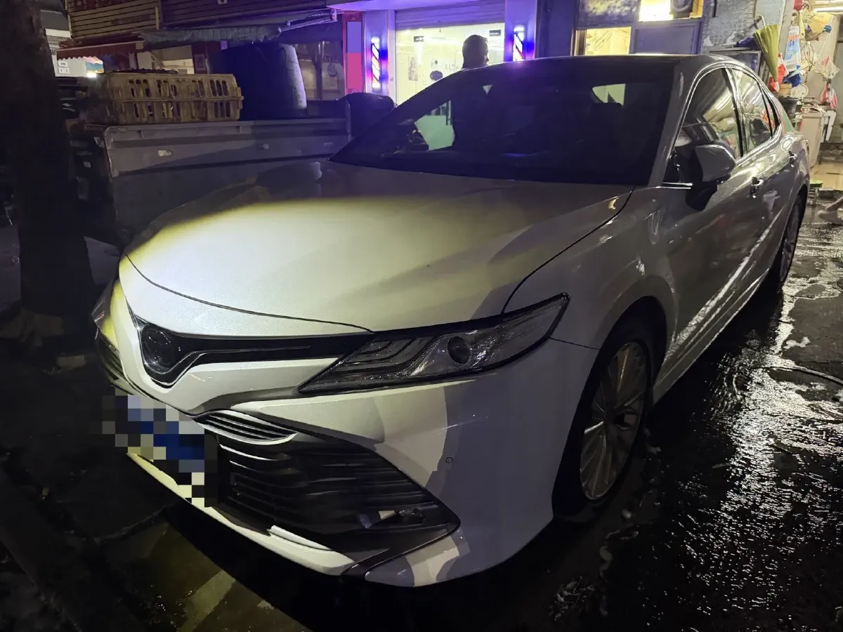 2019 Toyota Camry 2.5L 209HP L4 8AT,autocango,china used car exporter,china ev exporter,chinese used car exporter,chinese used ev exporter
