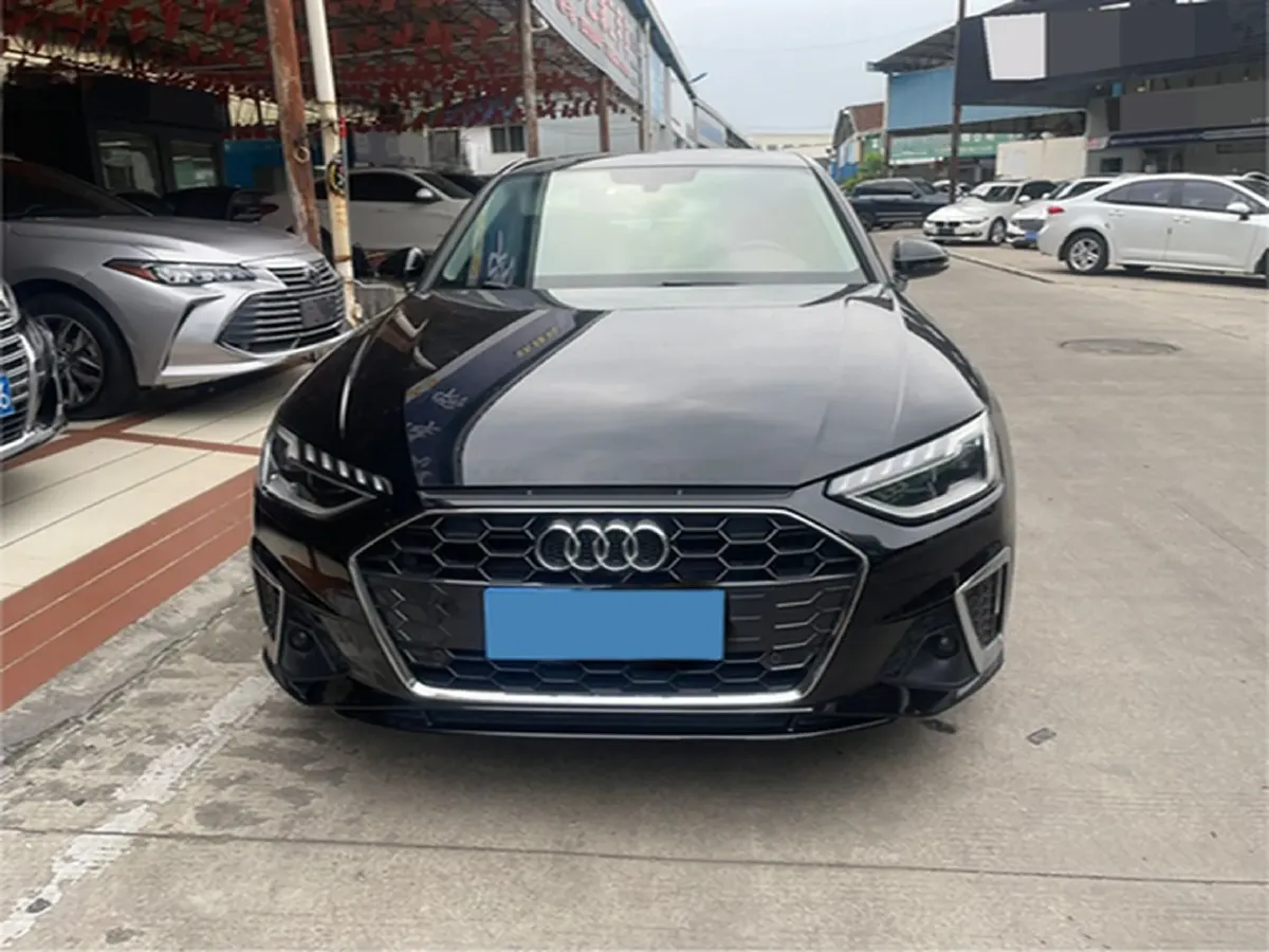 2020 Audi A4L 2.0T 190HP L4 7DCT,autocango,china used car exporter,china ev exporter,chinese used car exporter,chinese used ev exporter