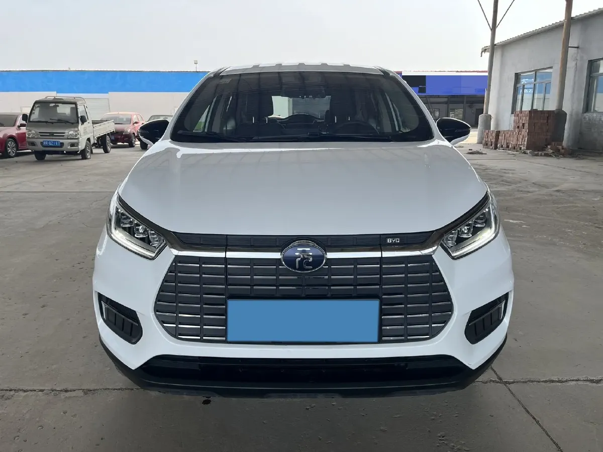 2019 BYD Yuan BEV 53.22KWH,autocango,china used car exporter,china ev exporter,chinese used car exporter,chinese used ev exporter