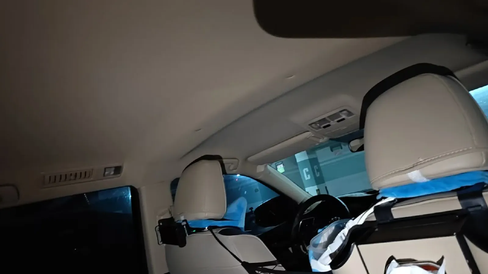 2021 Toyota Highlander 2.0T 220HP L4 6AT,autocango,china used car exporter,china ev exporter,chinese used car exporter,chinese used ev exporter