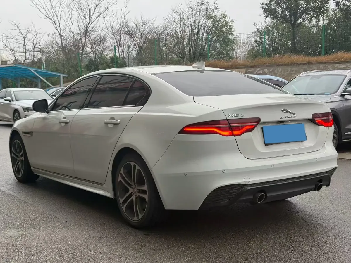 2020 Jaguar XEL 2.0T 200HP L4 8AT,autocango,china used car exporter,china ev exporter,chinese used car exporter,chinese used ev exporter