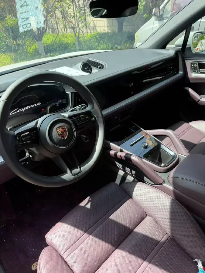 2025 Porsche Cayenne 3.0T 354HP V6 8AT,autocango,china used car exporter,china ev exporter,chinese used car exporter,chinese used ev exporter