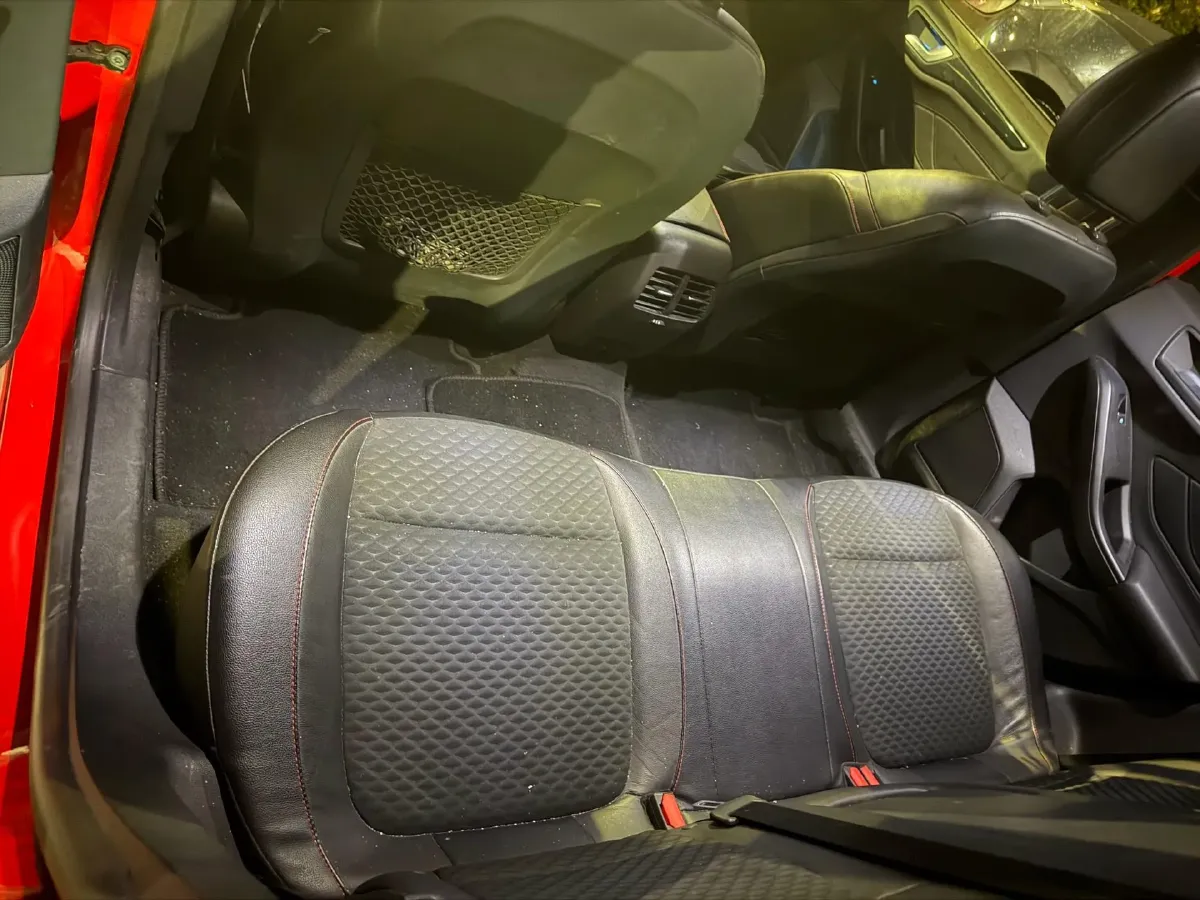 2019 Ford Focus 1.5T 184HP L3 8AT,autocango,china used car exporter,china ev exporter,chinese used car exporter,chinese used ev exporter