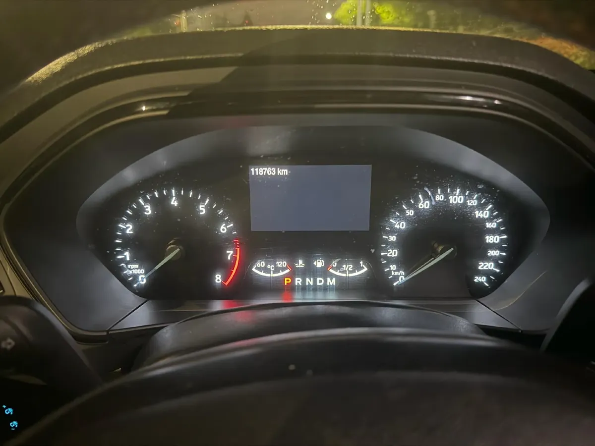 2019 Ford Focus 1.5T 184HP L3 8AT,autocango,china used car exporter,china ev exporter,chinese used car exporter,chinese used ev exporter