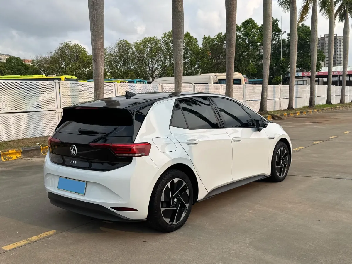 2023 Volkswagen ID.3 BEV 52.8KWH,autocango,china used car exporter,china ev exporter,chinese used car exporter,chinese used ev exporter