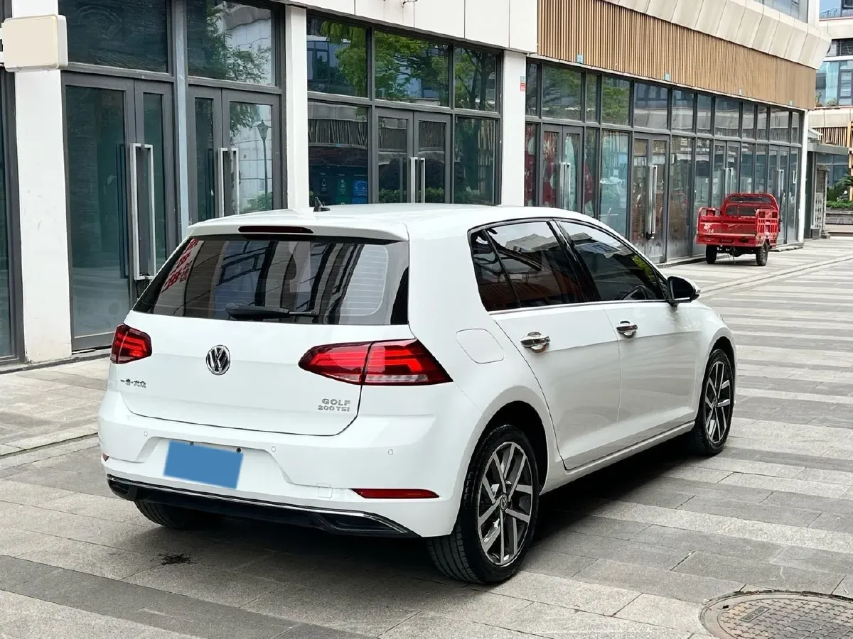 2020 Volkswagen Golf 1.2T 116HP L4 7DCT,autocango,china used car exporter,china ev exporter,chinese used car exporter,chinese used ev exporter
