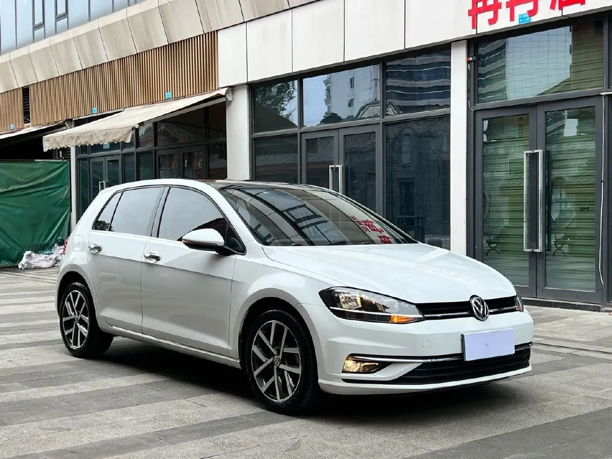 2020 Volkswagen Golf 1.2T 116HP L4 7DCT,autocango,china used car exporter,china ev exporter,chinese used car exporter,chinese used ev exporter