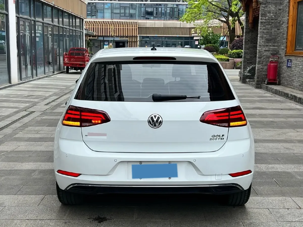 2020 Volkswagen Golf 1.2T 116HP L4 7DCT,autocango,china used car exporter,china ev exporter,chinese used car exporter,chinese used ev exporter
