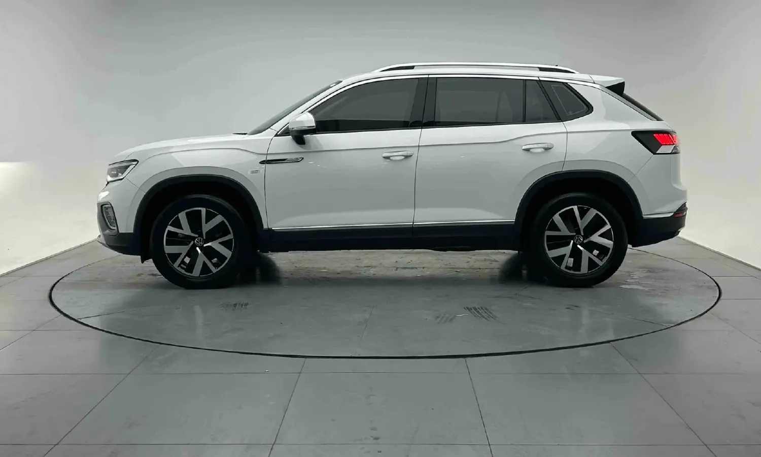 2023 Volkswagen Tayron 1.4T 150HP L4 7DCT,autocango,china used car exporter,china ev exporter,chinese used car exporter,chinese used ev exporter