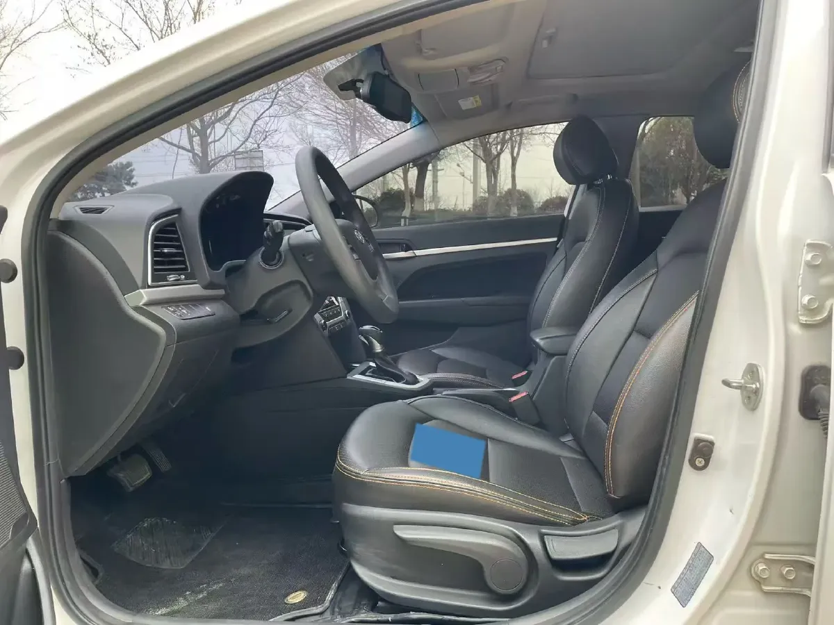 2018 Hyundai Elantra 1.6L 130HP L4 6AT,autocango,china used car exporter,china ev exporter,chinese used car exporter,chinese used ev exporter