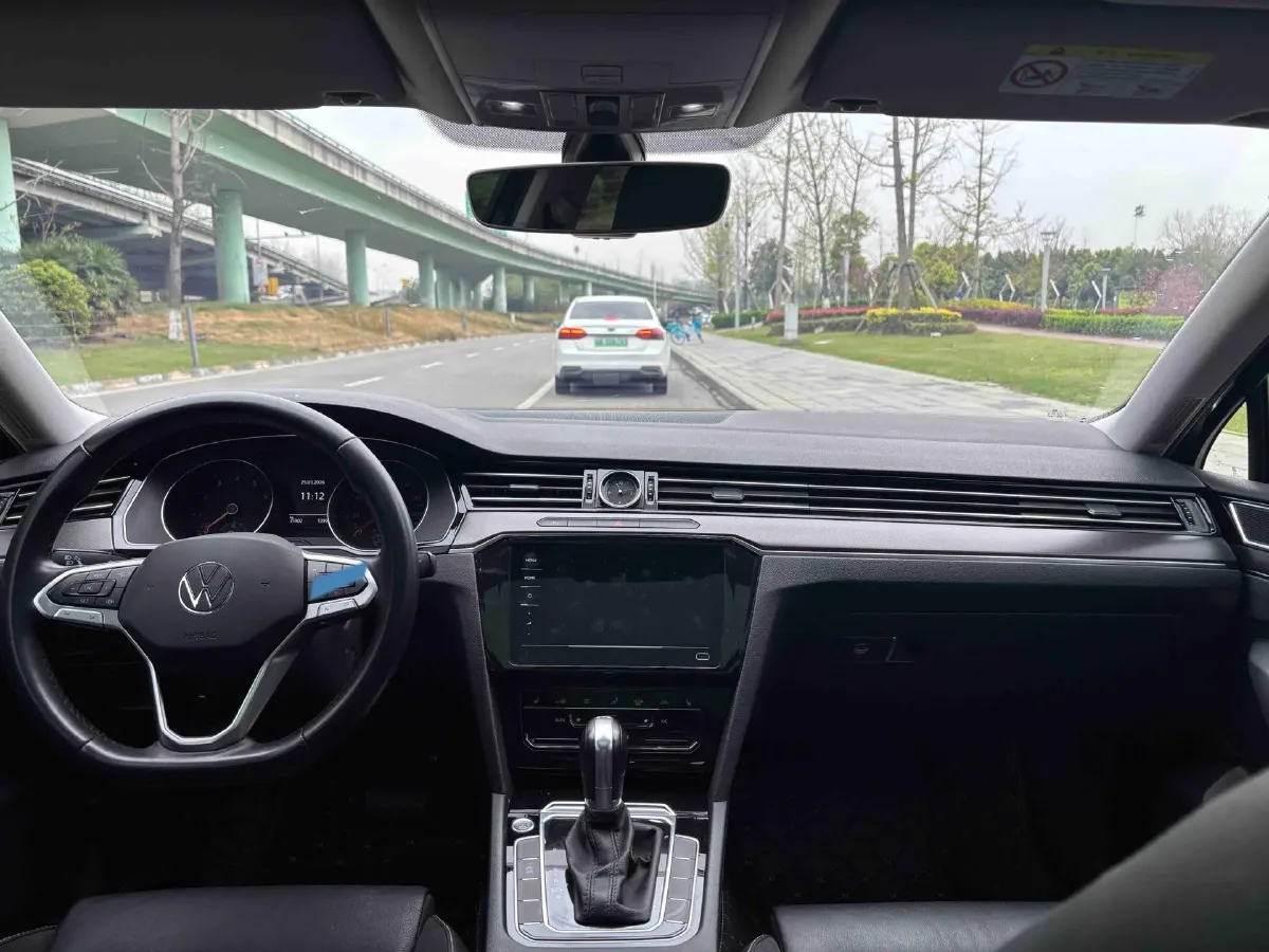 2020 Volkswagen Magotan 2.0T 186HP L4 7DCT,autocango,china used car exporter,china ev exporter,chinese used car exporter,chinese used ev exporter