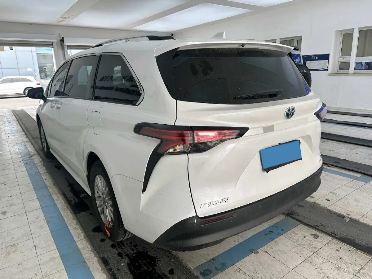 2021 Toyota Sienna 2.5L 192HP L4 E-CVT Hybrid,autocango,china used car exporter,china ev exporter,chinese used car exporter,chinese used ev exporter