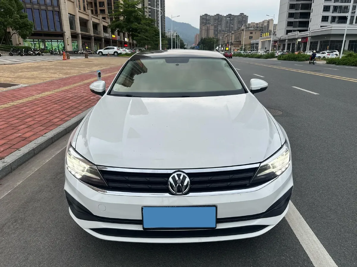 2019 Volkswagen Lamando 1.4T 131HP L4 7DCT,autocango,china used car exporter,china ev exporter,chinese used car exporter,chinese used ev exporter