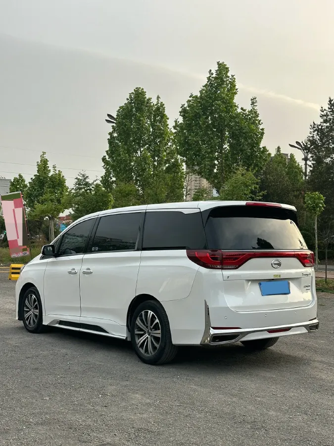 2020 GAC Trumpchi M8 2.0T 252HP L4 8AT,autocango,china used car exporter,china ev exporter,chinese used car exporter,chinese used ev exporter