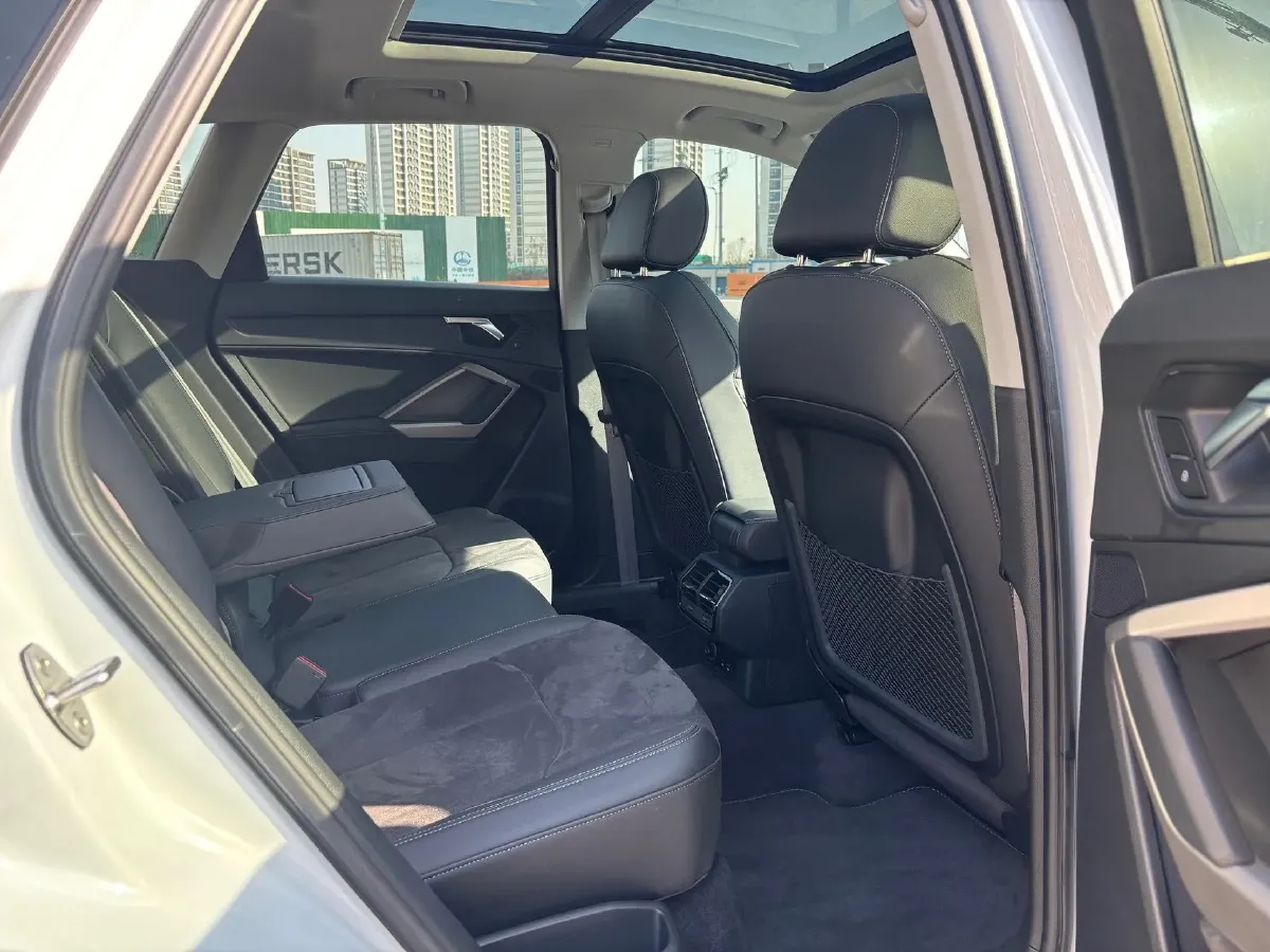 2022 Audi Q3 1.4T 150HP L4 7DCT,autocango,china used car exporter,china ev exporter,chinese used car exporter,chinese used ev exporter