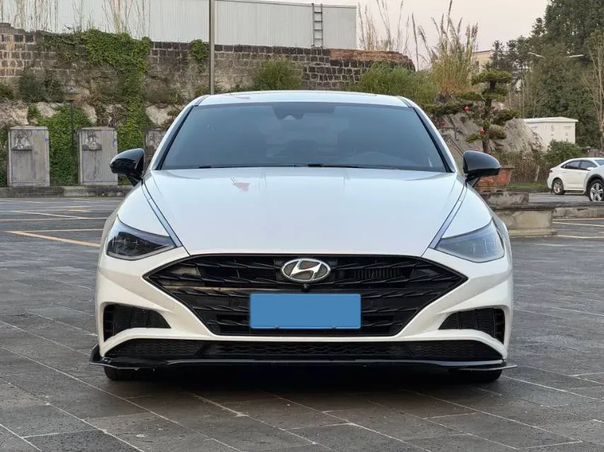 2020 Hyundai Sonata 2.0T 240HP L4 8AT,autocango,china used car exporter,china ev exporter,chinese used car exporter,chinese used ev exporter