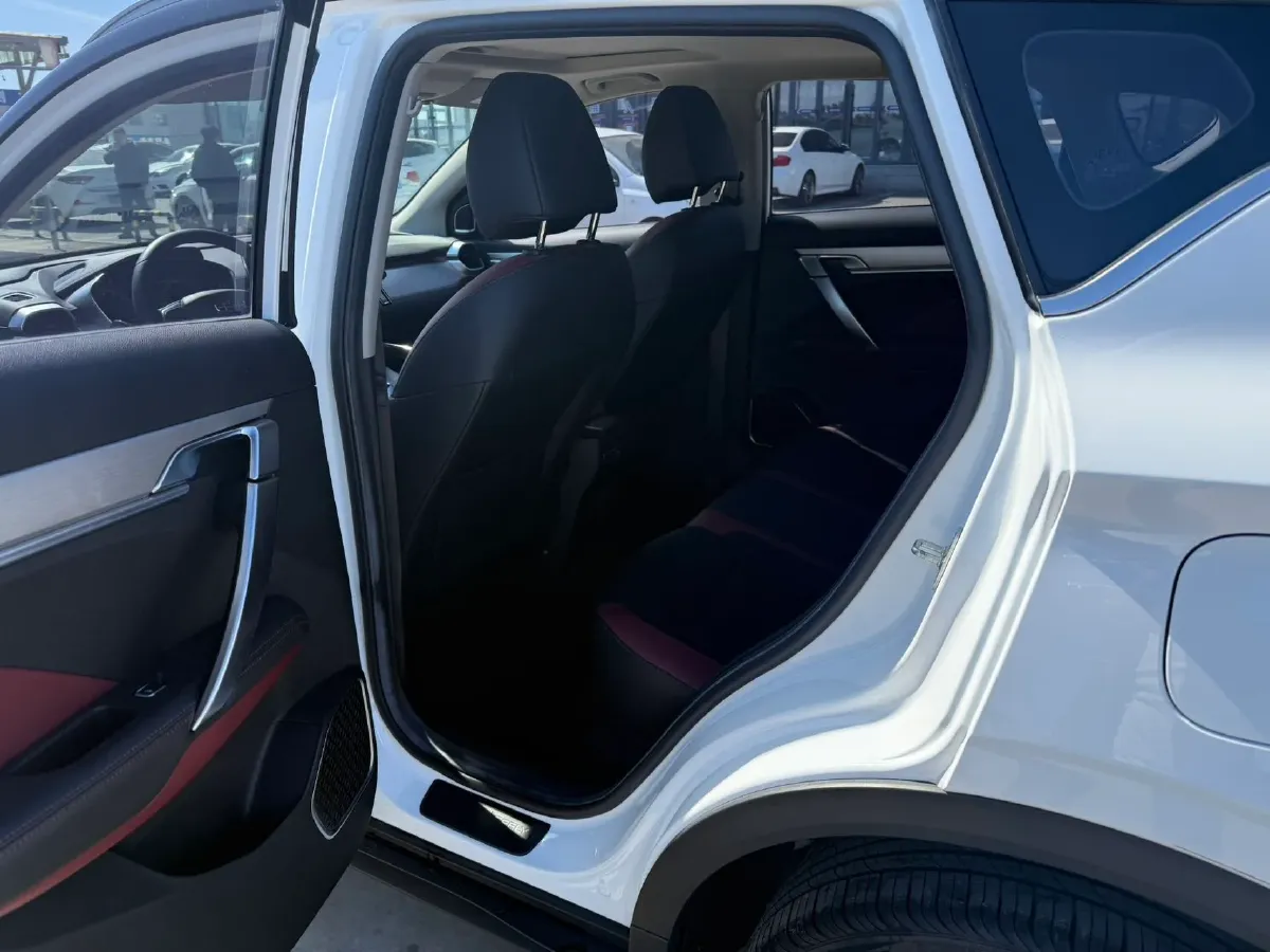 2020 Geely Coolray 1.4T 141HP L4 6DCT,autocango,china used car exporter,china ev exporter,chinese used car exporter,chinese used ev exporter