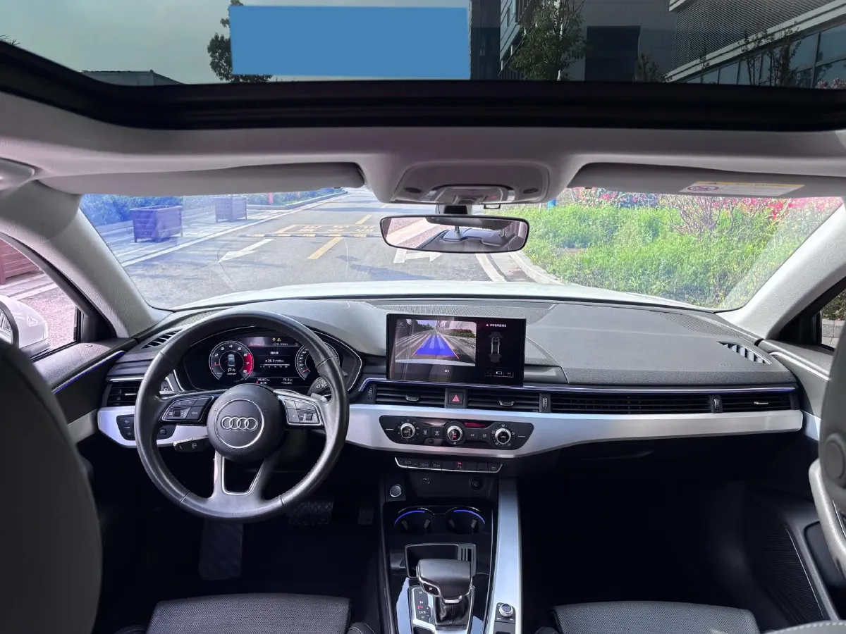 2020 Audi A4L 2.0T 190HP L4 7DCT,autocango,china used car exporter,china ev exporter,chinese used car exporter,chinese used ev exporter