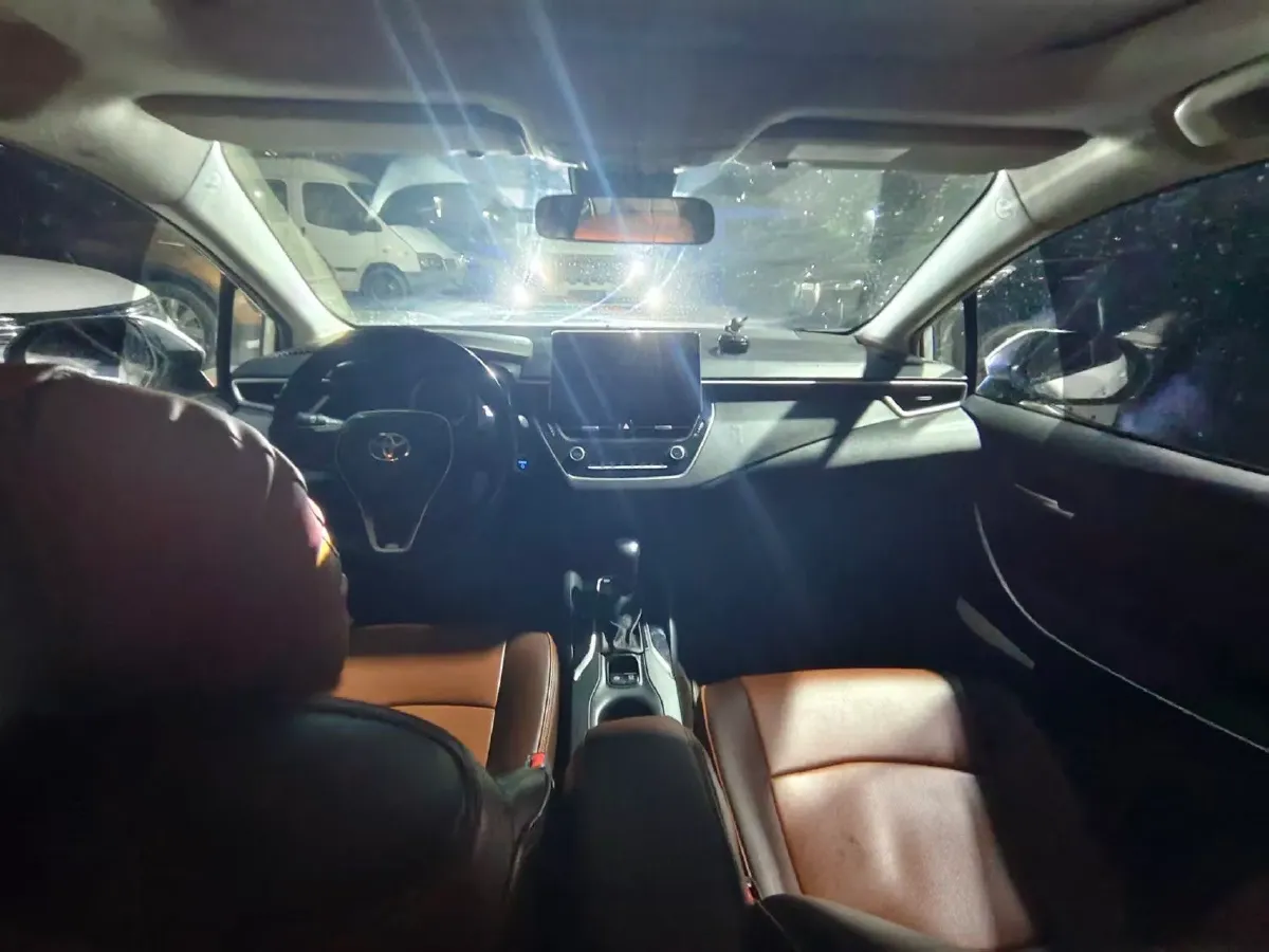 2022 Toyota Corolla 1.8L 98HP L4 E-CVT Hybrid,autocango,china used car exporter,china ev exporter,chinese used car exporter,chinese used ev exporter