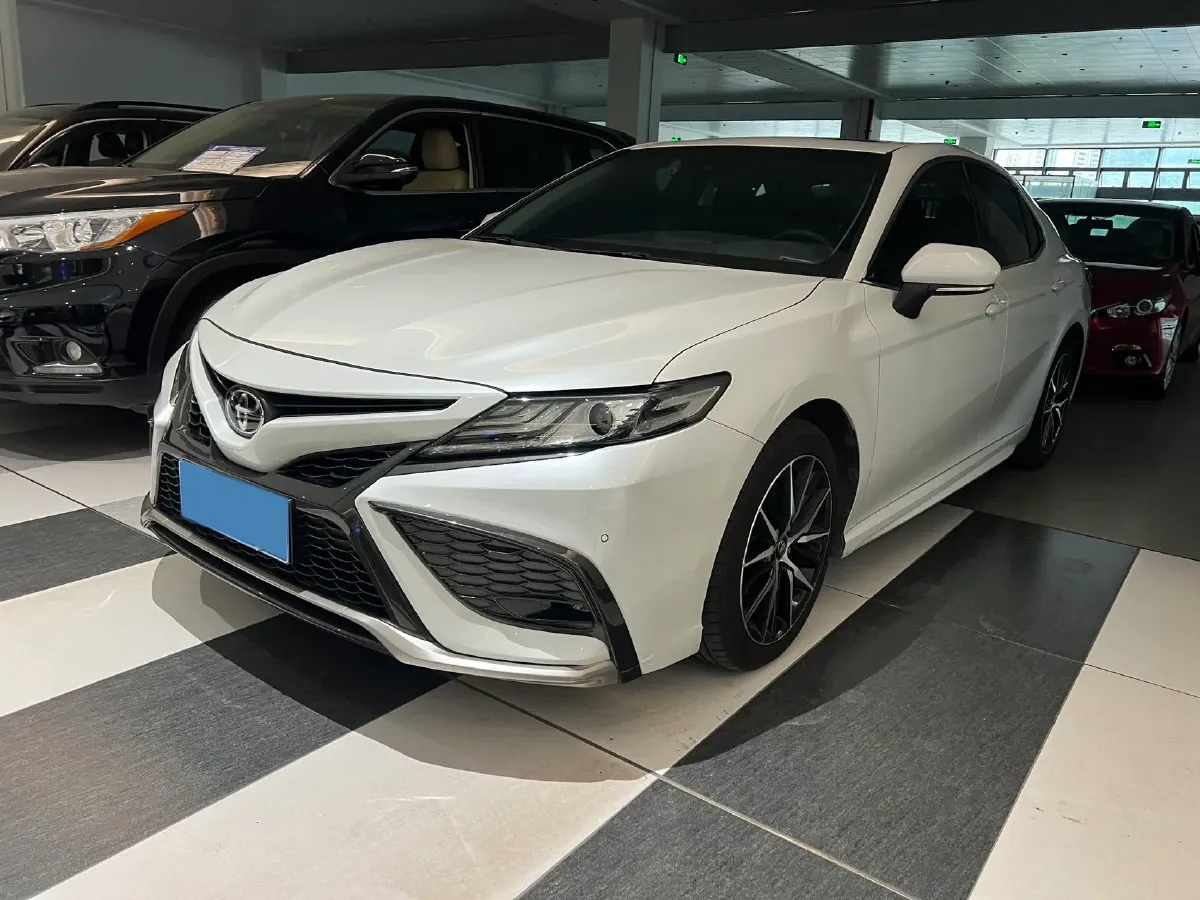 2022 Toyota Camry 2.0L 178HP L4 CVT,autocango,china used car exporter,china ev exporter,chinese used car exporter,chinese used ev exporter
