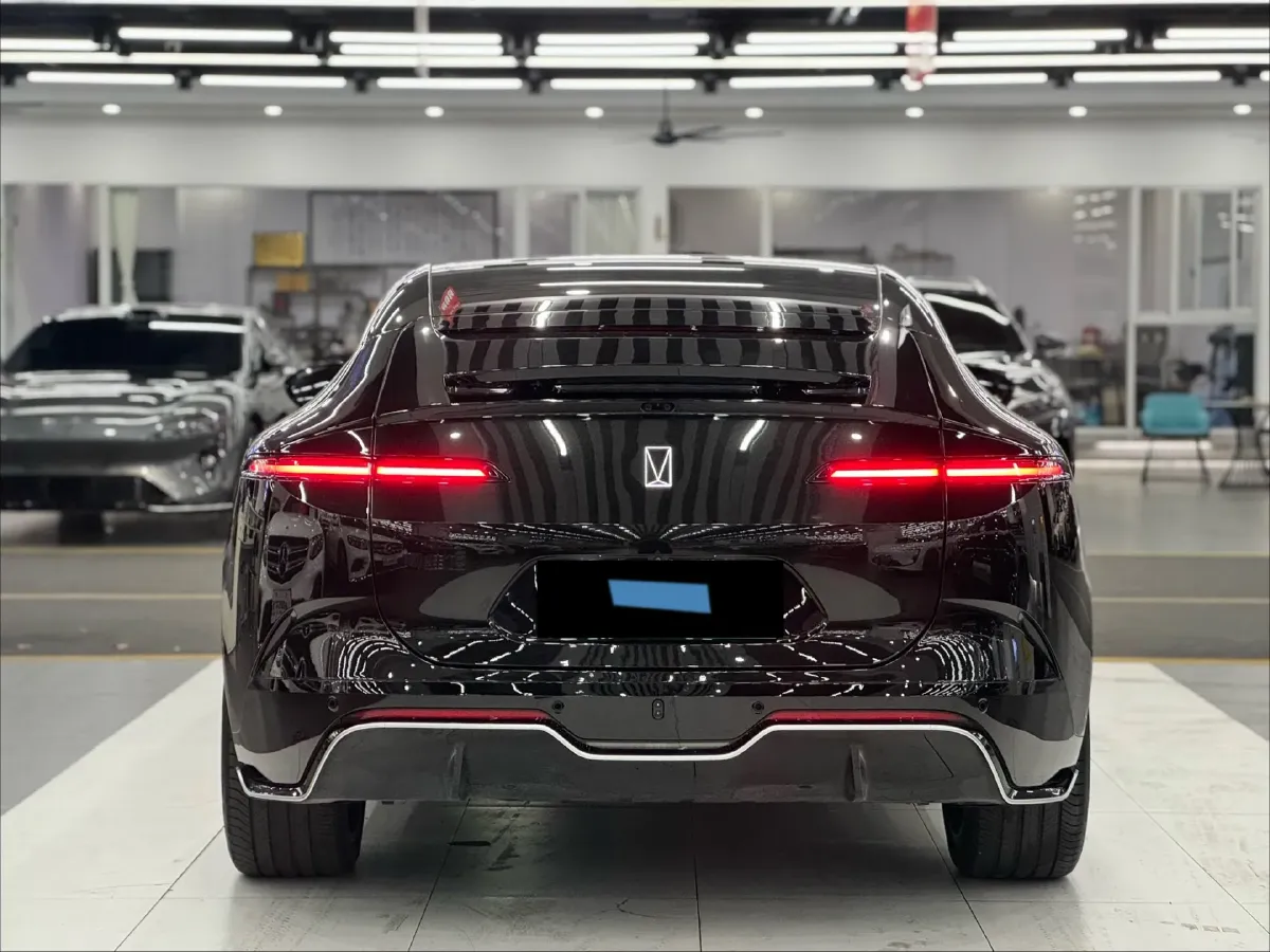 2026 Avatr 12 BEV,autocango,china used car exporter,china ev exporter,chinese used car exporter,chinese used ev exporter