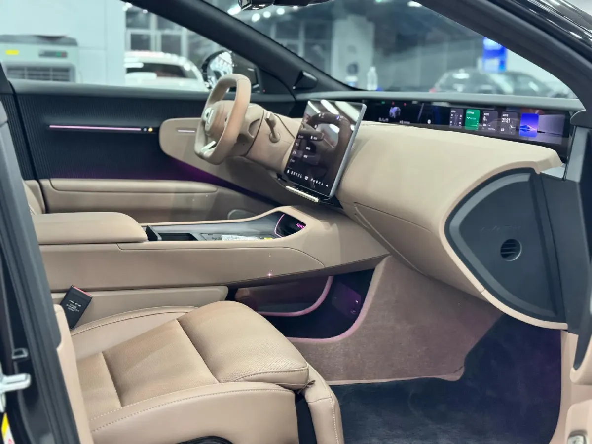 2026 Avatr 12 BEV,autocango,china used car exporter,china ev exporter,chinese used car exporter,chinese used ev exporter