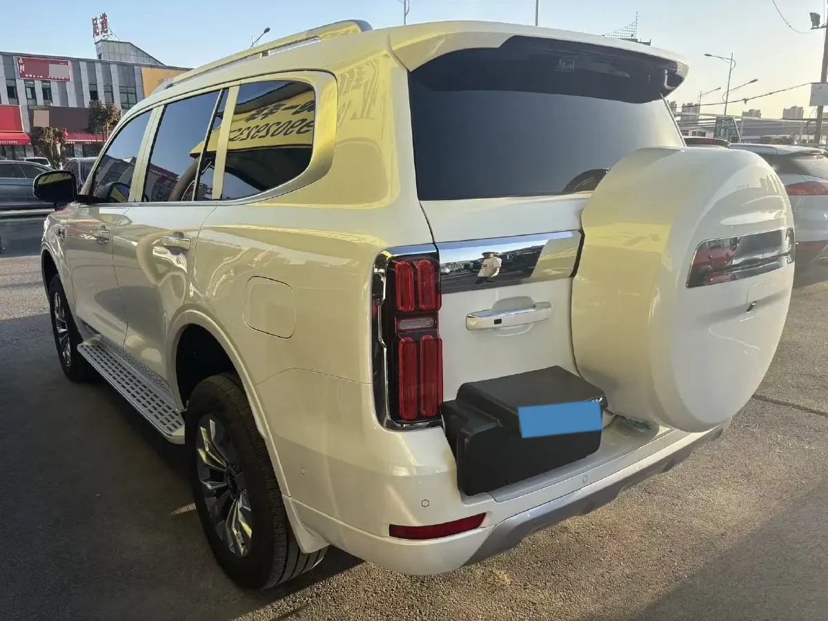 2026 Tank 500 2.0T 252HP L4 3DHT PHEV,autocango,china used car exporter,china ev exporter,chinese used car exporter,chinese used ev exporter