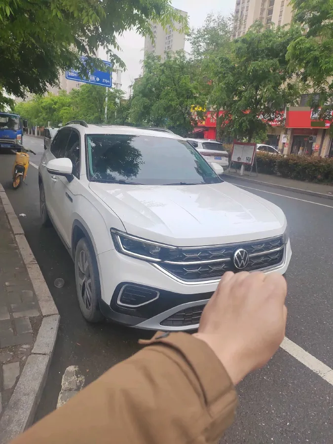 2023 Volkswagen Tayron 2.0T 186HP L4 7DCT,autocango,china used car exporter,china ev exporter,chinese used car exporter,chinese used ev exporter