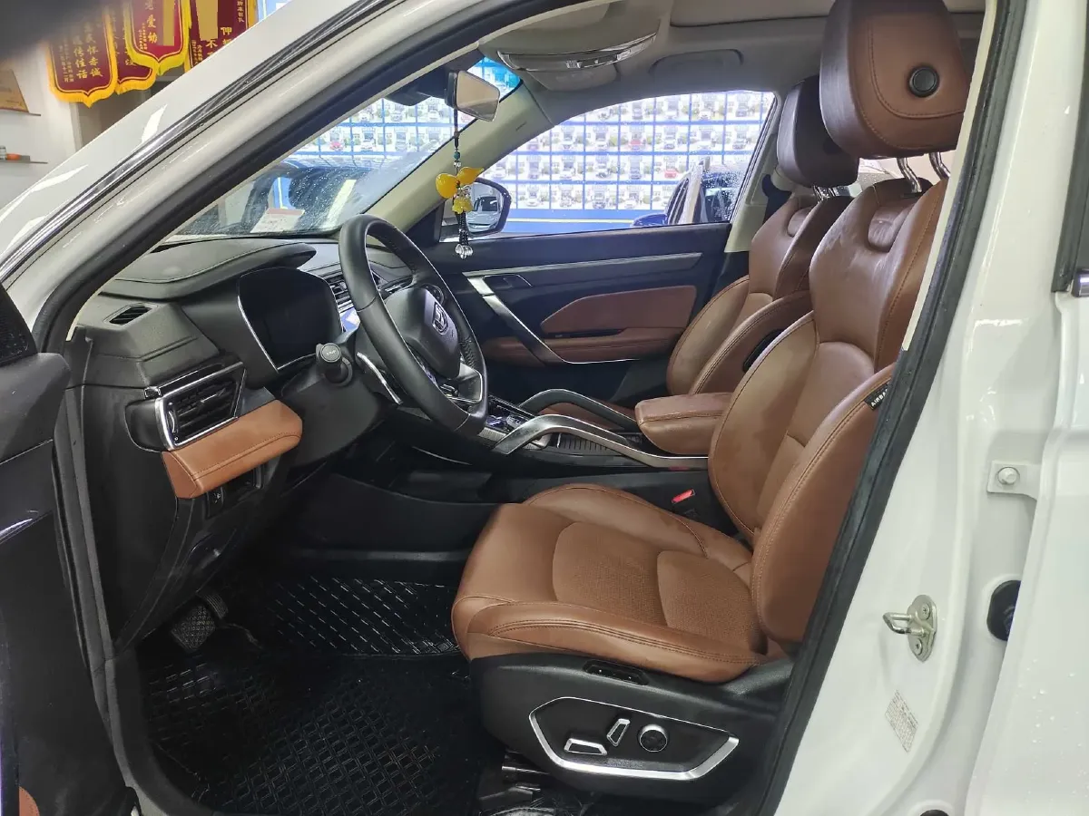 2020 Geely Azkarra 1.8T 184HP L4 7DCT,autocango,china used car exporter,china ev exporter,chinese used car exporter,chinese used ev exporter