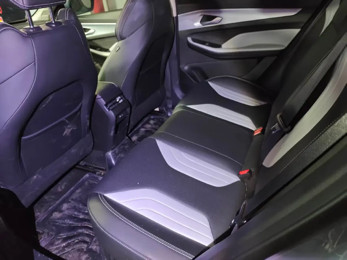 2024 Geely Binray 1.5T 181HP L4 7DCT,autocango,china used car exporter,china ev exporter,chinese used car exporter,chinese used ev exporter