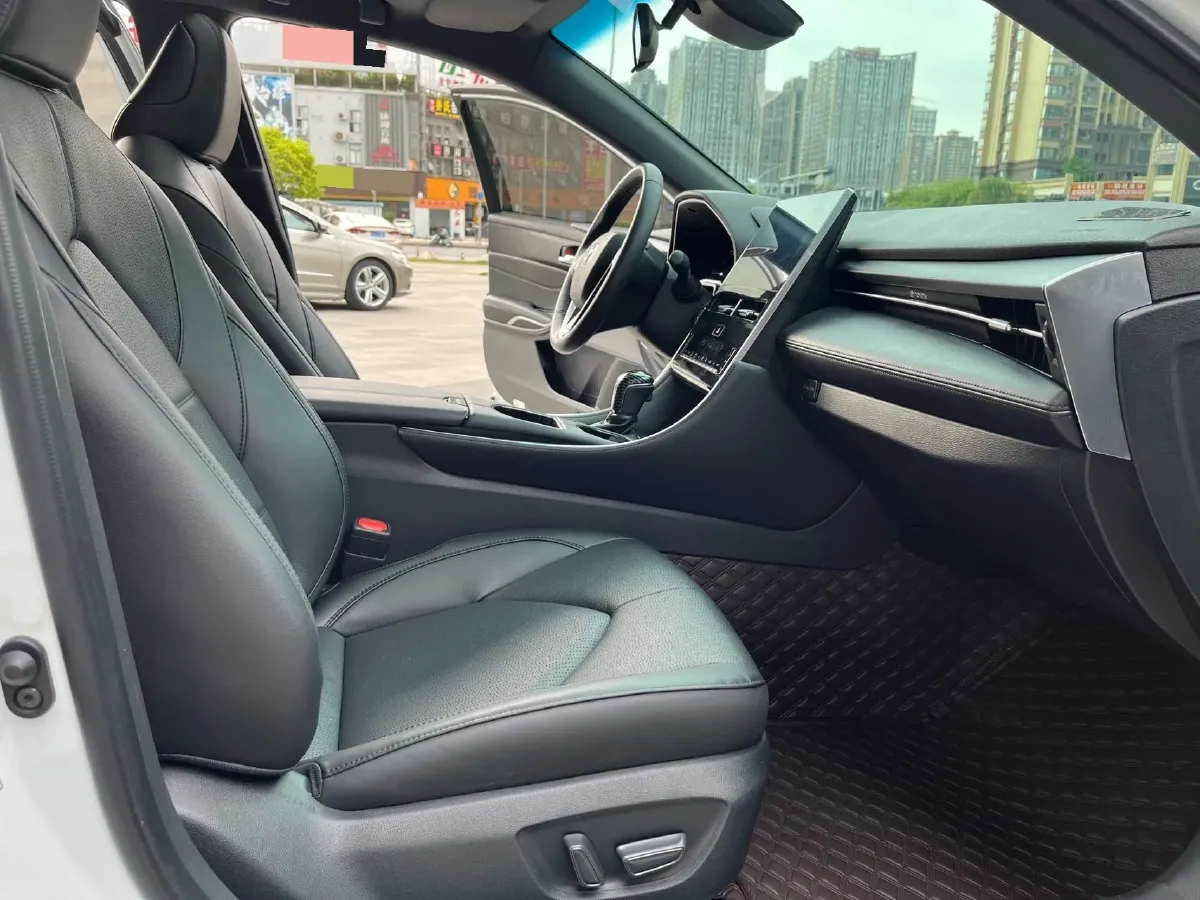 2023 Toyota Avalon 2.5L 178HP L4 E-CVT Hybrid,autocango,china used car exporter,china ev exporter,chinese used car exporter,chinese used ev exporter