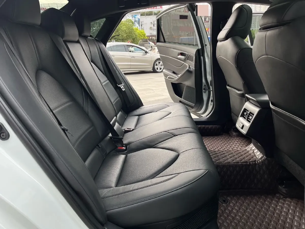 2023 Toyota Avalon 2.5L 178HP L4 E-CVT Hybrid,autocango,china used car exporter,china ev exporter,chinese used car exporter,chinese used ev exporter