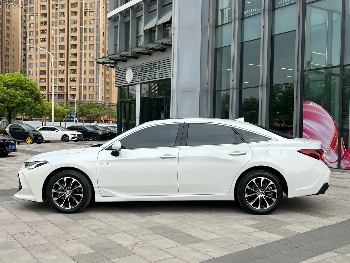 2023 Toyota Avalon 2.5L 178HP L4 E-CVT Hybrid,autocango,china used car exporter,china ev exporter,chinese used car exporter,chinese used ev exporter