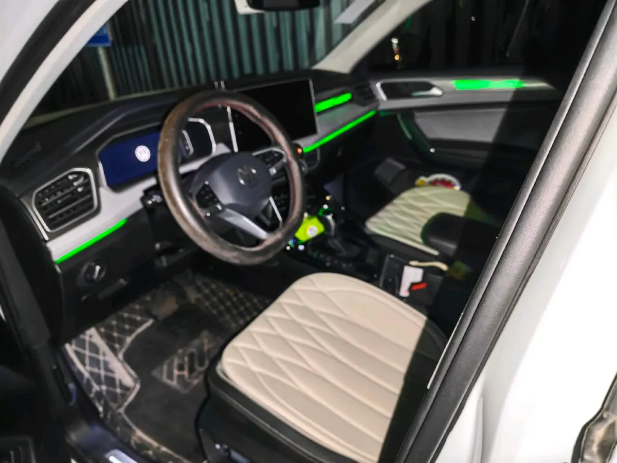 2023 Volkswagen Tayron 2.0T 186HP L4 7DCT,autocango,china used car exporter,china ev exporter,chinese used car exporter,chinese used ev exporter