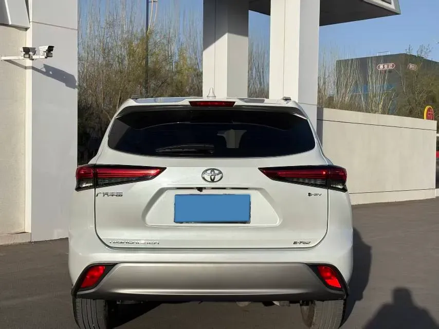 2024 Toyota Highlander 2.5L 189HP L4 E-CVT Hybrid,autocango,china used car exporter,china ev exporter,chinese used car exporter,chinese used ev exporter
