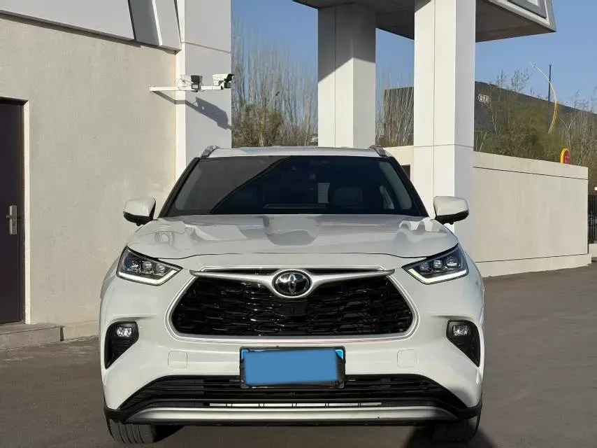 2024 Toyota Highlander 2.5L 189HP L4 E-CVT Hybrid,autocango,china used car exporter,china ev exporter,chinese used car exporter,chinese used ev exporter