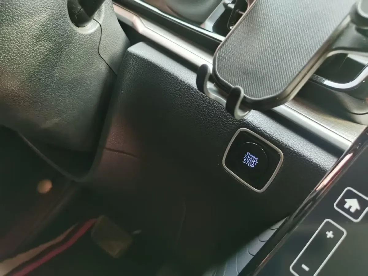 2021 Hyundai Custo 1.5T 170HP L4 8AT,autocango,china used car exporter,china ev exporter,chinese used car exporter,chinese used ev exporter