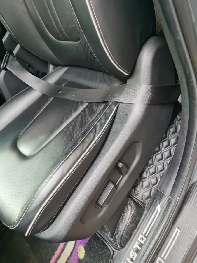 2021 Hyundai Custo 1.5T 170HP L4 8AT,autocango,china used car exporter,china ev exporter,chinese used car exporter,chinese used ev exporter