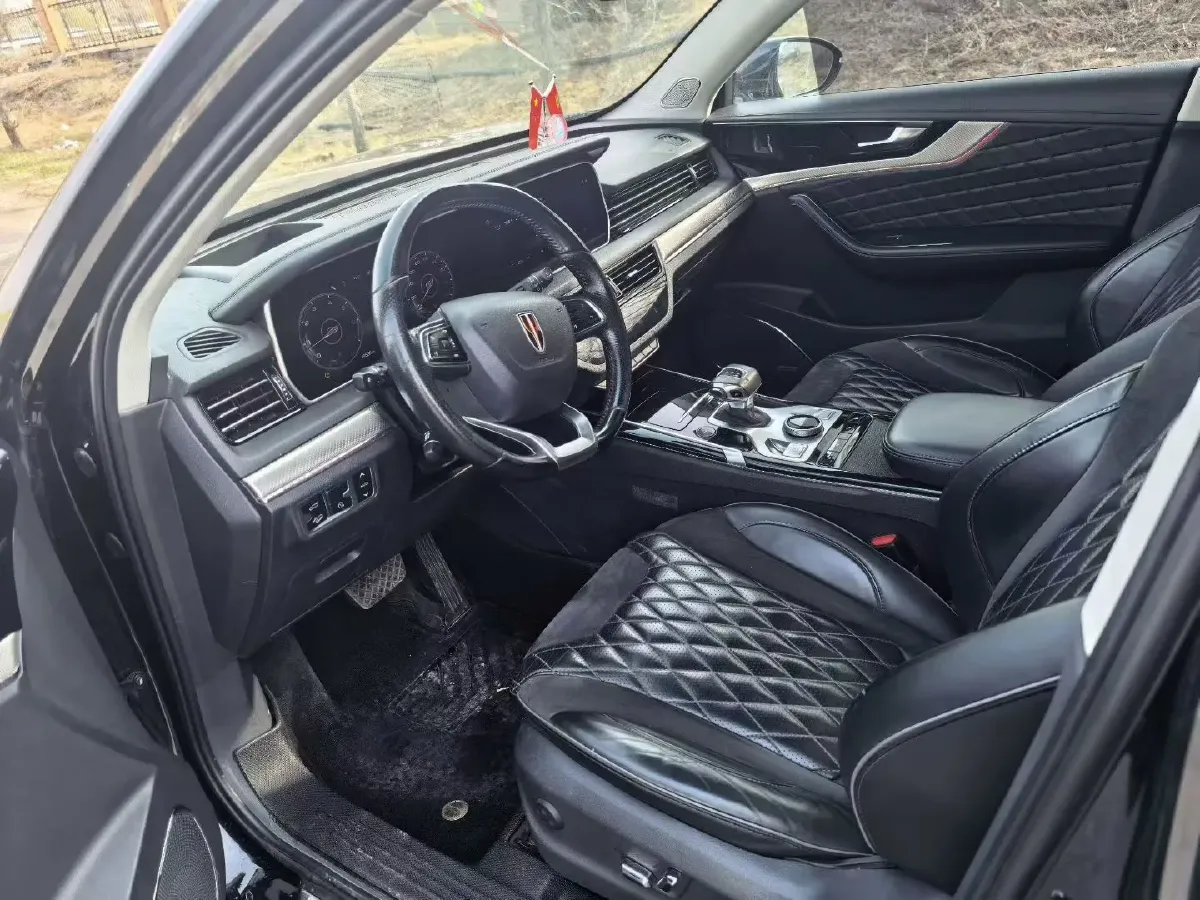 2019 HongQi HS5 2.0T 224HP L4 6AT,autocango,china used car exporter,china ev exporter,chinese used car exporter,chinese used ev exporter