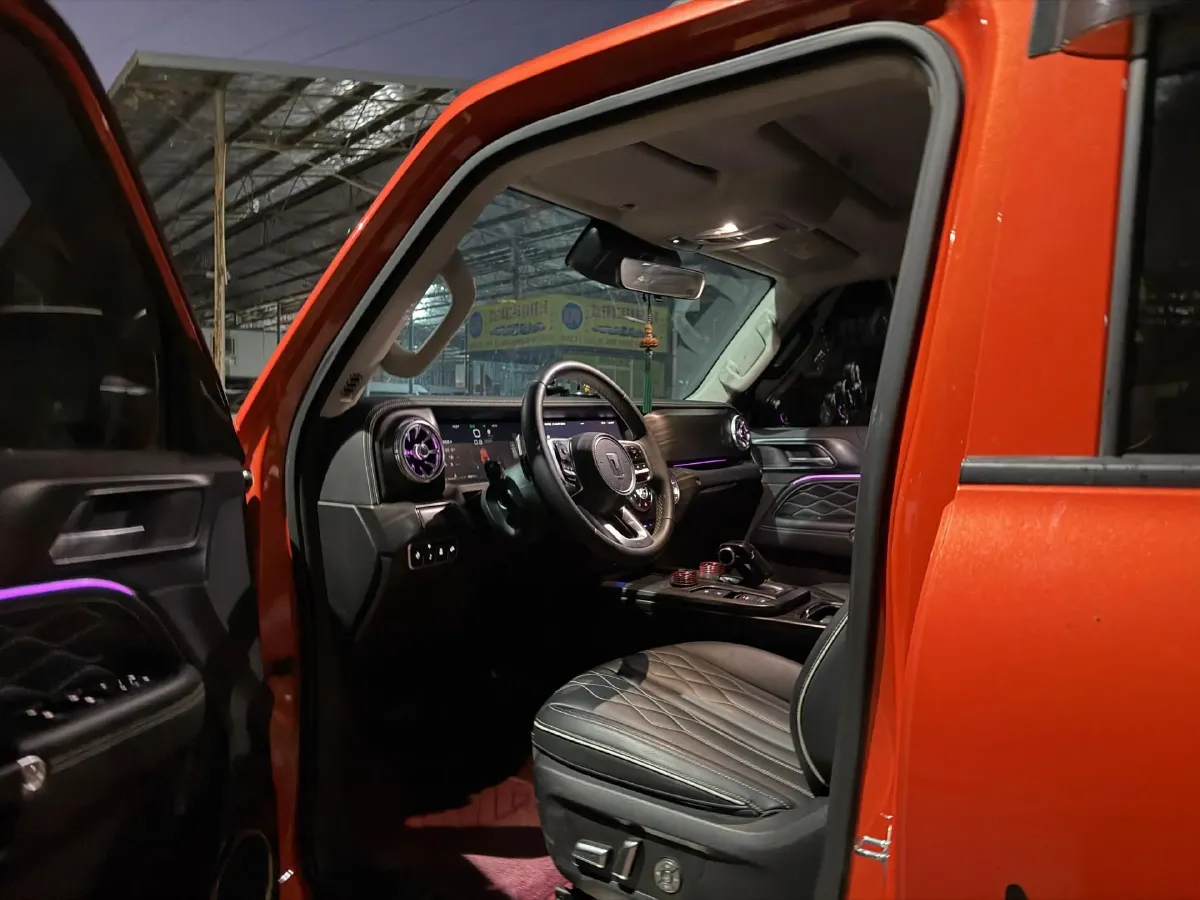 2022 Tank 300 2.0T 227HP L4 8AT,autocango,china used car exporter,china ev exporter,chinese used car exporter,chinese used ev exporter