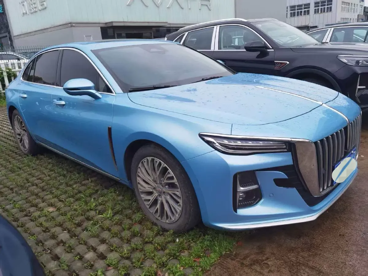 2023 HongQi H5 2.0T 224HP L4 8AT,autocango,china used car exporter,china ev exporter,chinese used car exporter,chinese used ev exporter