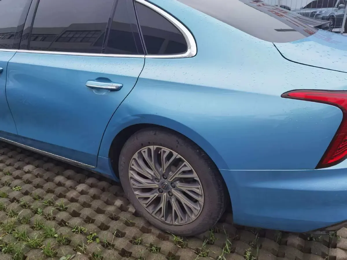 2023 HongQi H5 2.0T 224HP L4 8AT,autocango,china used car exporter,china ev exporter,chinese used car exporter,chinese used ev exporter